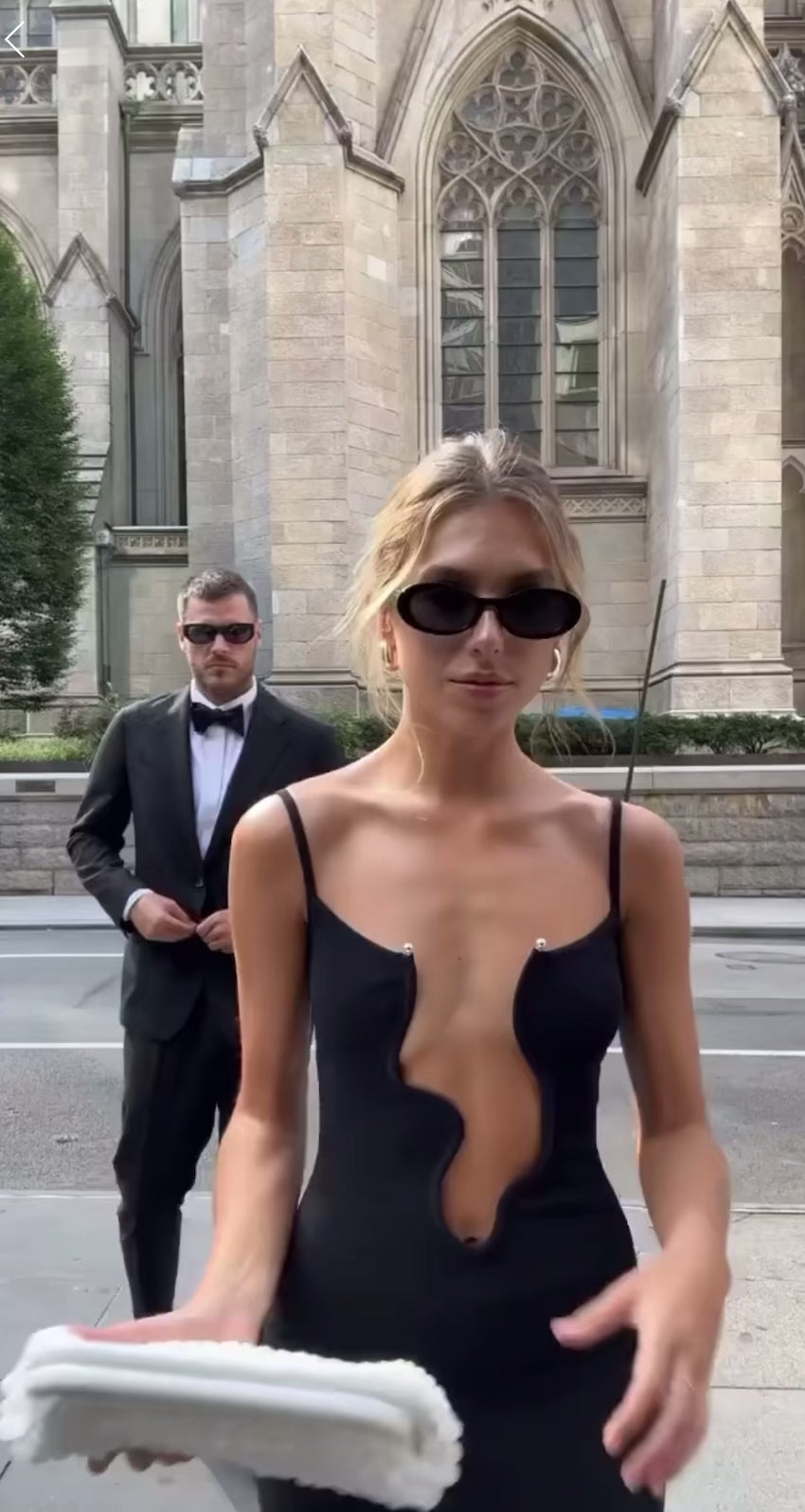 שמלת כריס שחורה